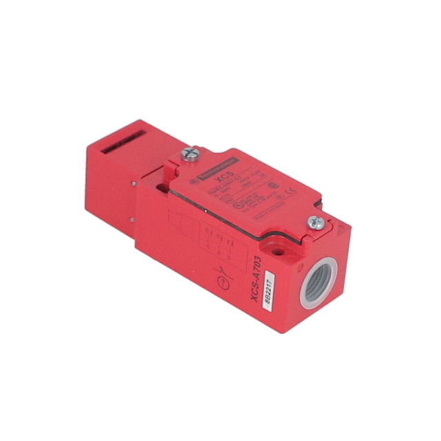 Telemecanique Sensors XCSA703 electronic component