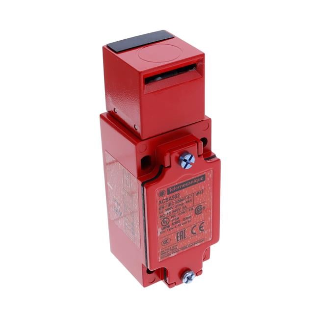 Telemecanique Sensors XCSA502 electronic component